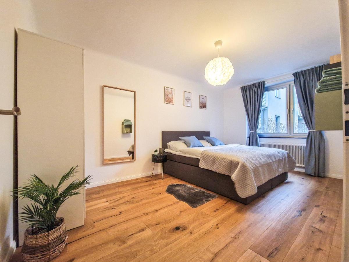 Feelhome - Design Apartment - Kitchen - Kingbed - Smart Tv เวียนนา ภายนอก รูปภาพ